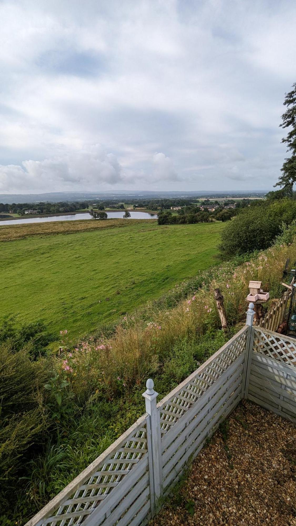 Lake View - Beacon Fell View Holiday Park Longridge Extérieur photo